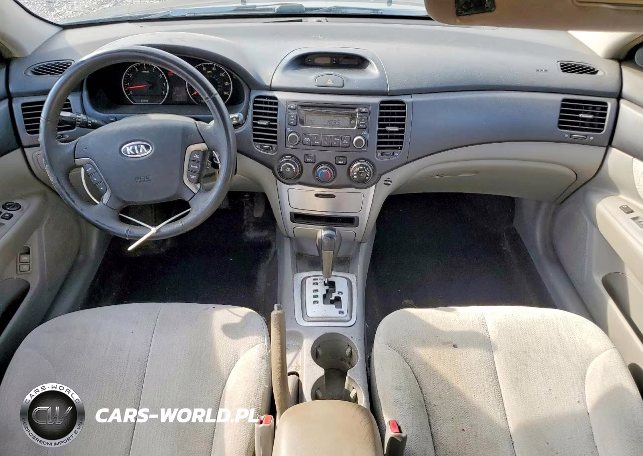 2007 Kia Optima Lx VIN:KNAGE123775139386 - 8