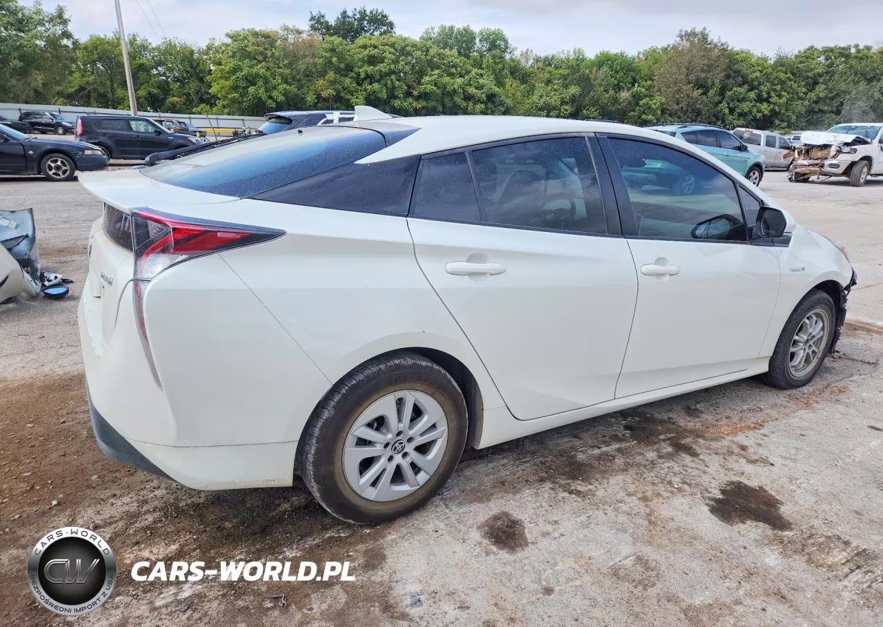 2017 Toyota Prius Two VIN:JTDKBRFU3H3028077 - 3