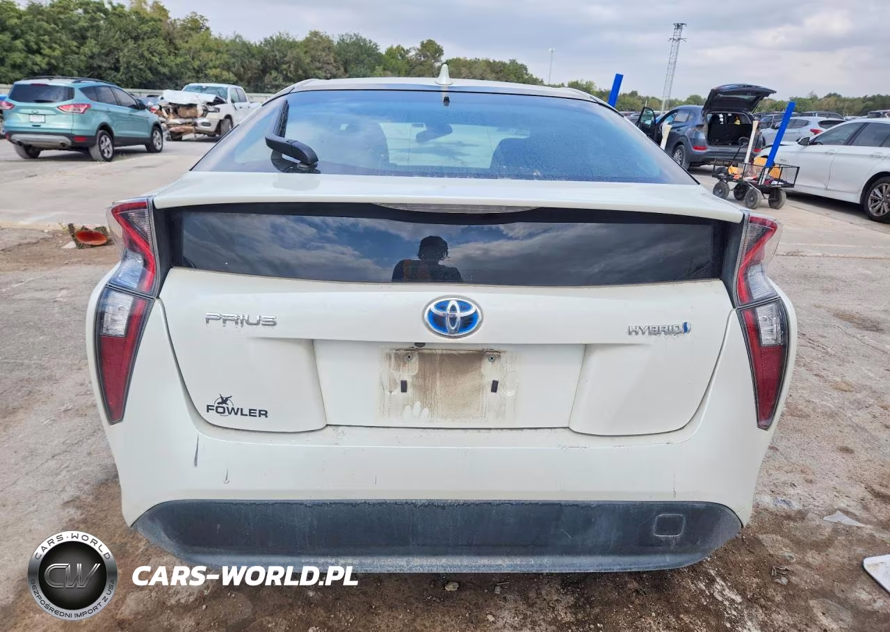 2017 Toyota Prius Two VIN:JTDKBRFU3H3028077 - 6