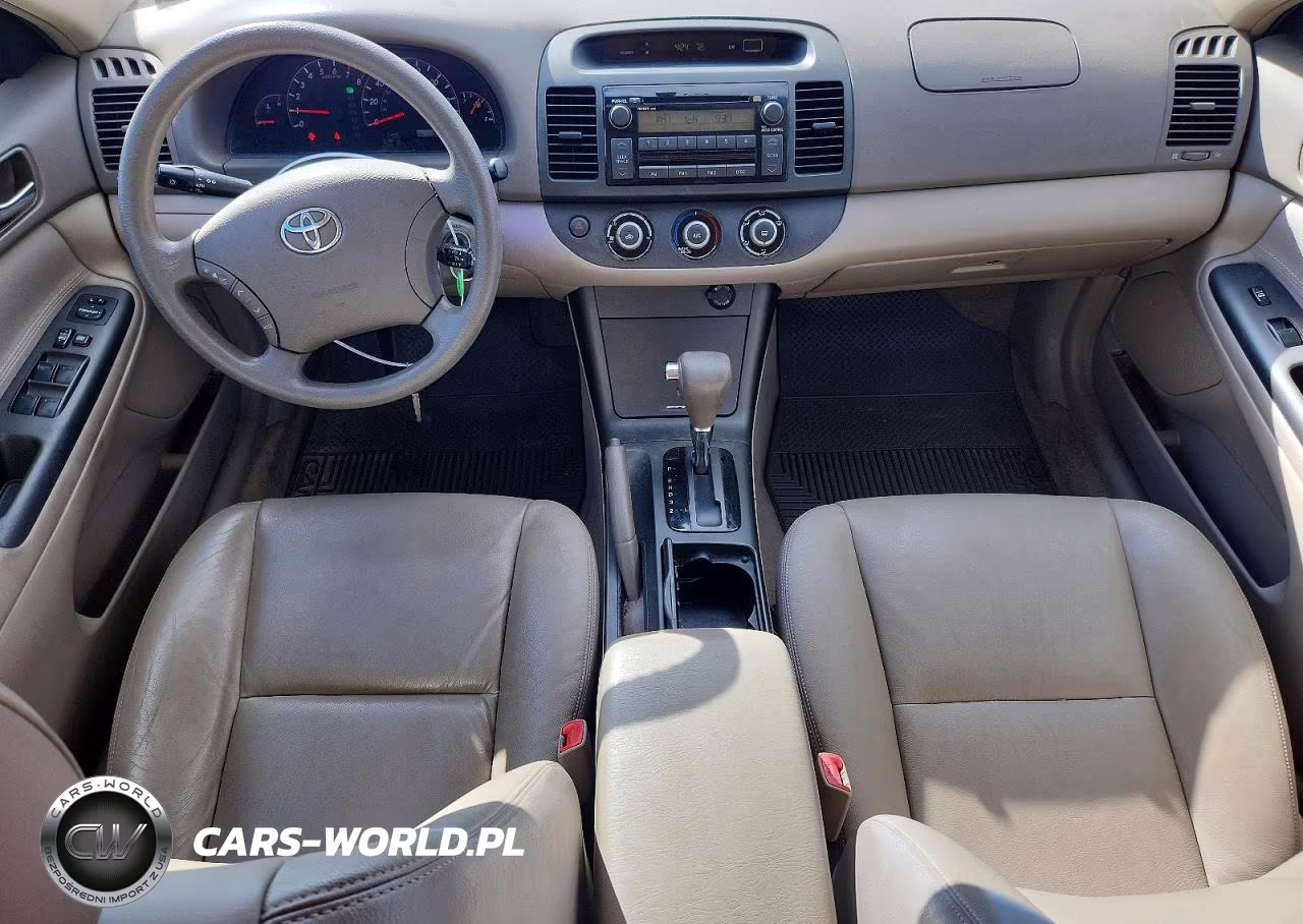 2005 Toyota Camry Le VIN:4T1BE30K05U031984 - 8