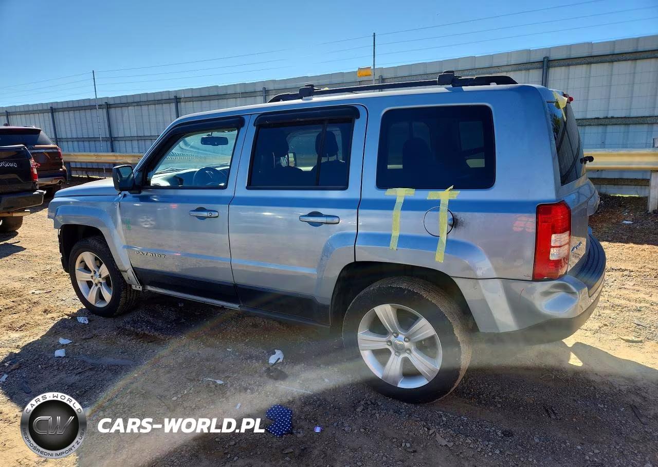 2013 Jeep Patriot Latitude VIN:1C4NJRFB9DD165690 - 2