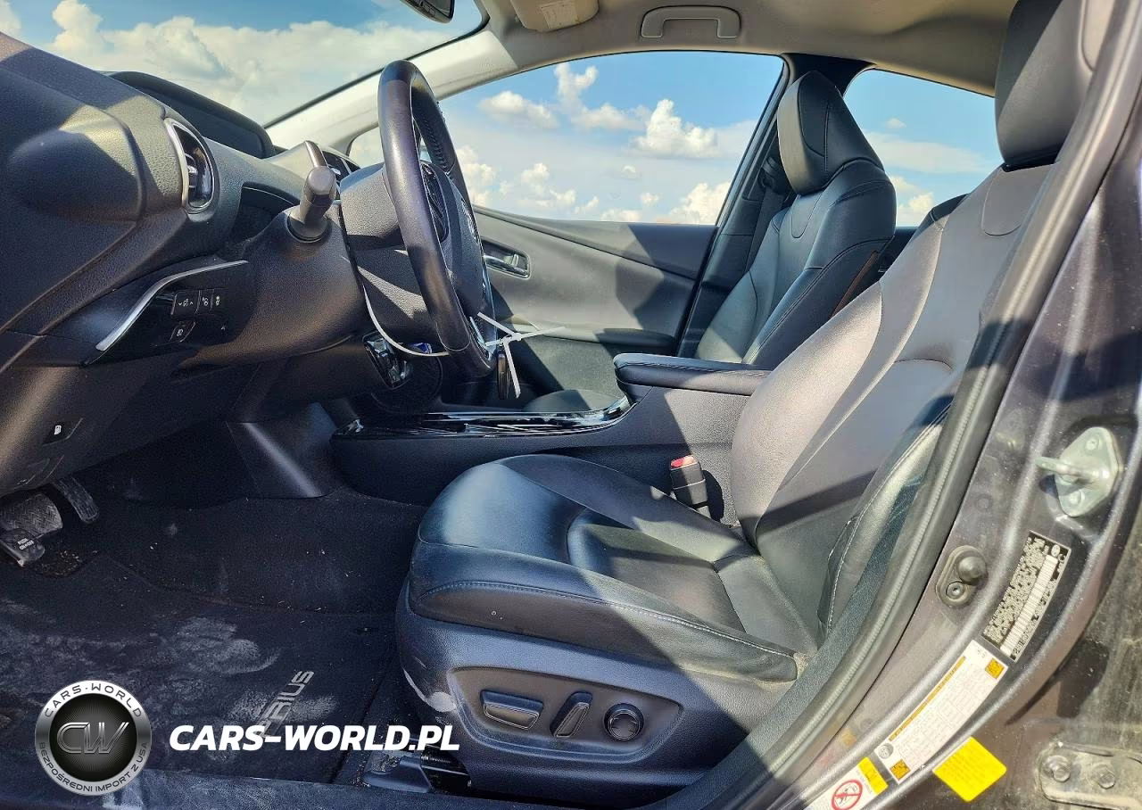 2019 Toyota Prius Xle VIN:JTDKARFU9K3076659 - 7