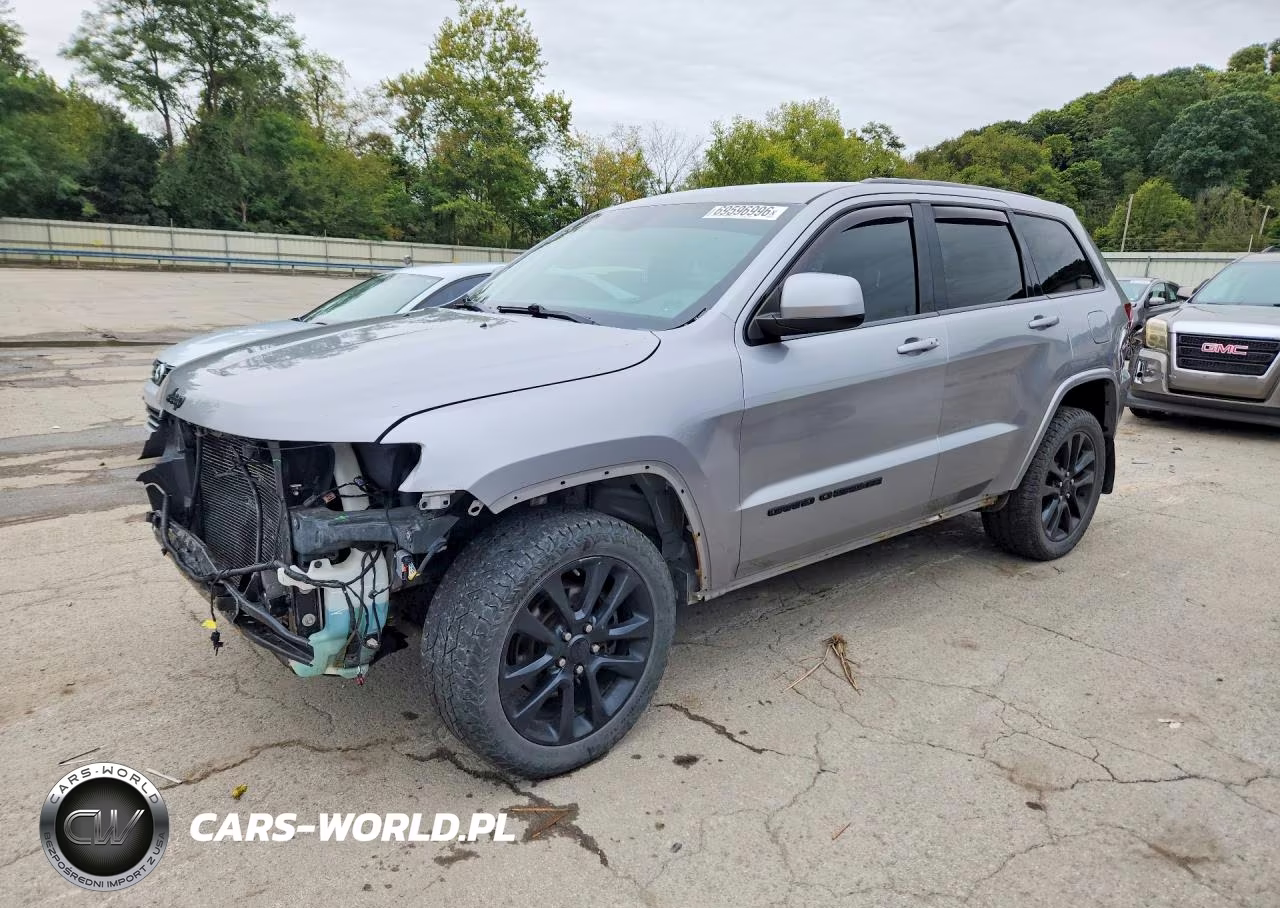 2017 Jeep Grand Cherokee Laredo