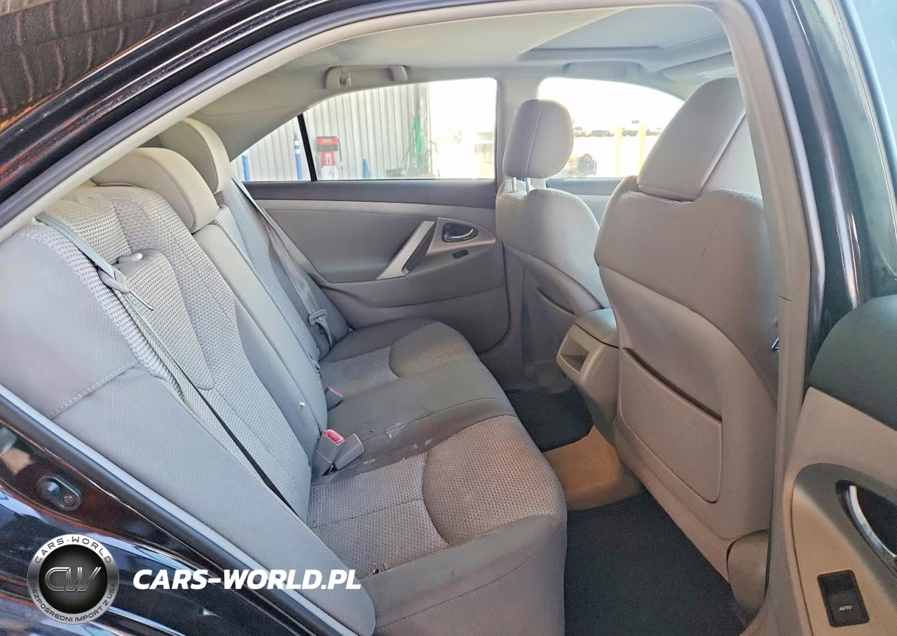 2011 Toyota Camry Se VIN:4T1BF3EK0BU186813 - 10