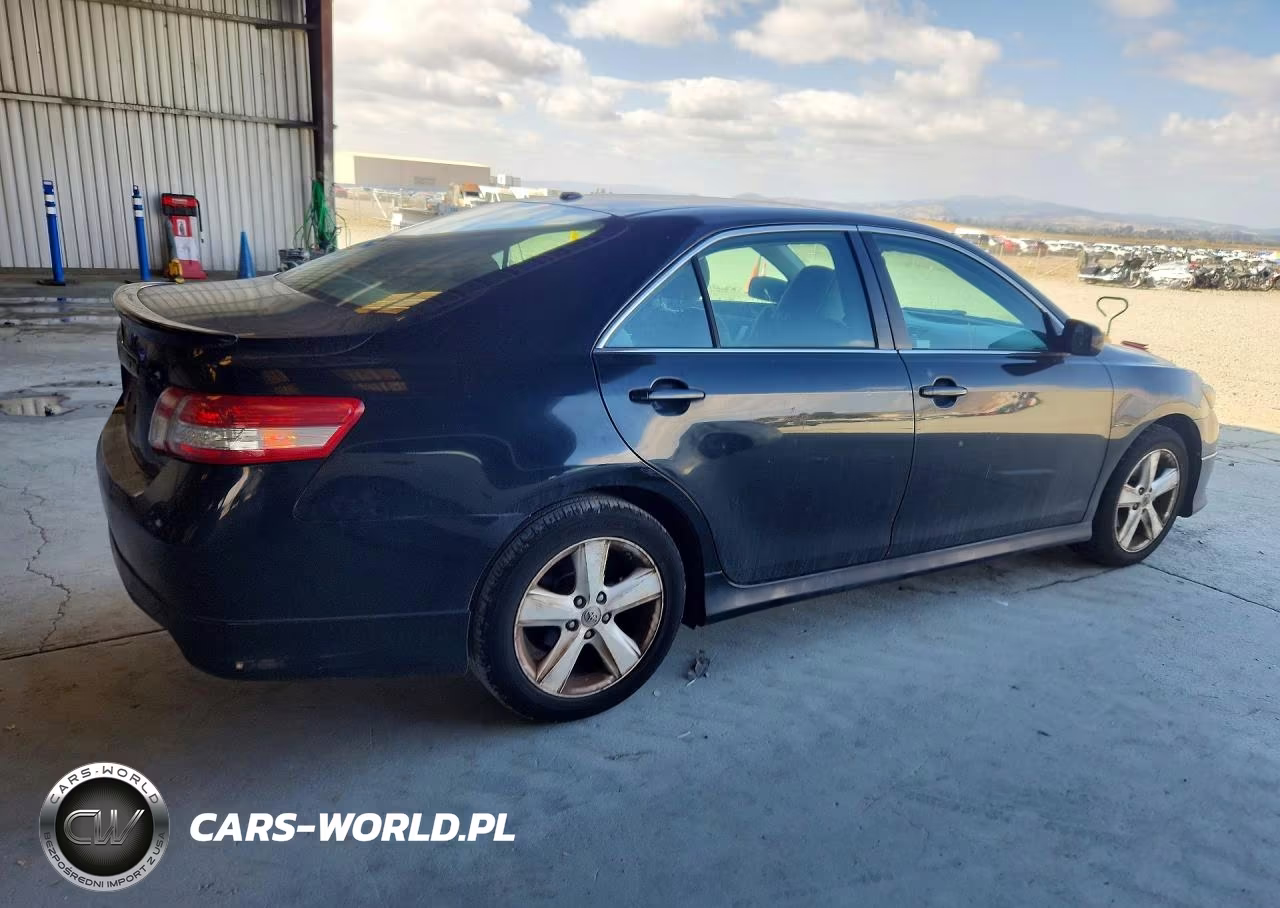 2011 Toyota Camry Se VIN:4T1BF3EK0BU186813 - 3