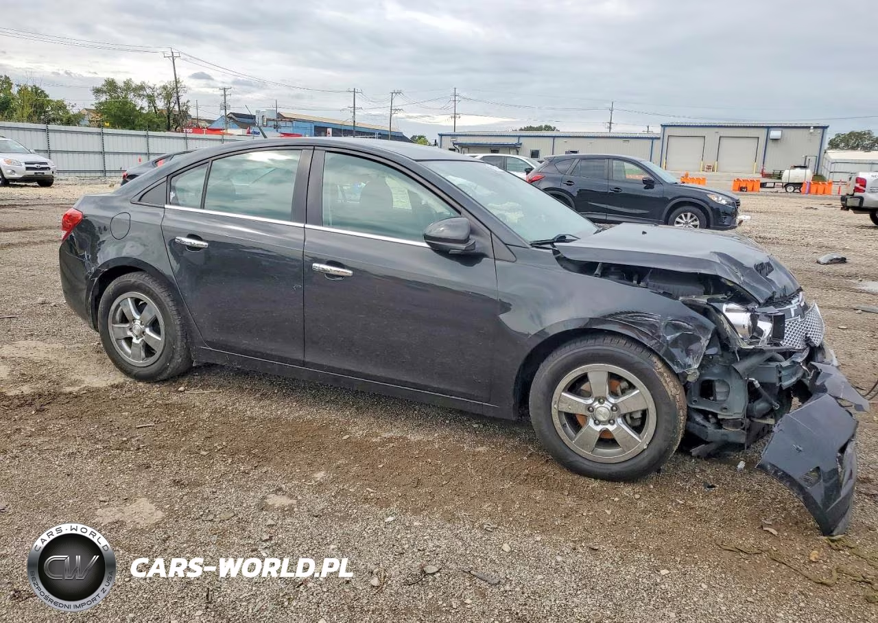 2014 Chevrolet Cruze Lt VIN:1G1PC5SB1E7438969 - 4