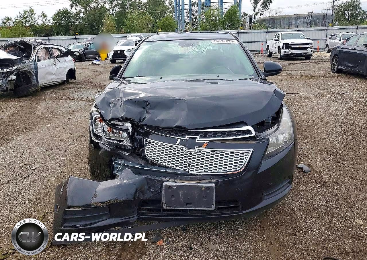 2014 Chevrolet Cruze Lt VIN:1G1PC5SB1E7438969 - 5