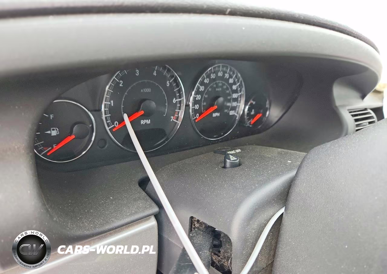 2005 Chrysler Sebring Touring VIN:1C3EL56R25N628690 - 9