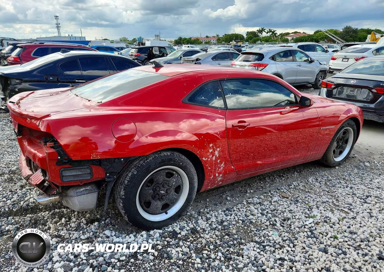 2012 Chevrolet Camaro Ls VIN:2G1FA1E32C9119669 - 3