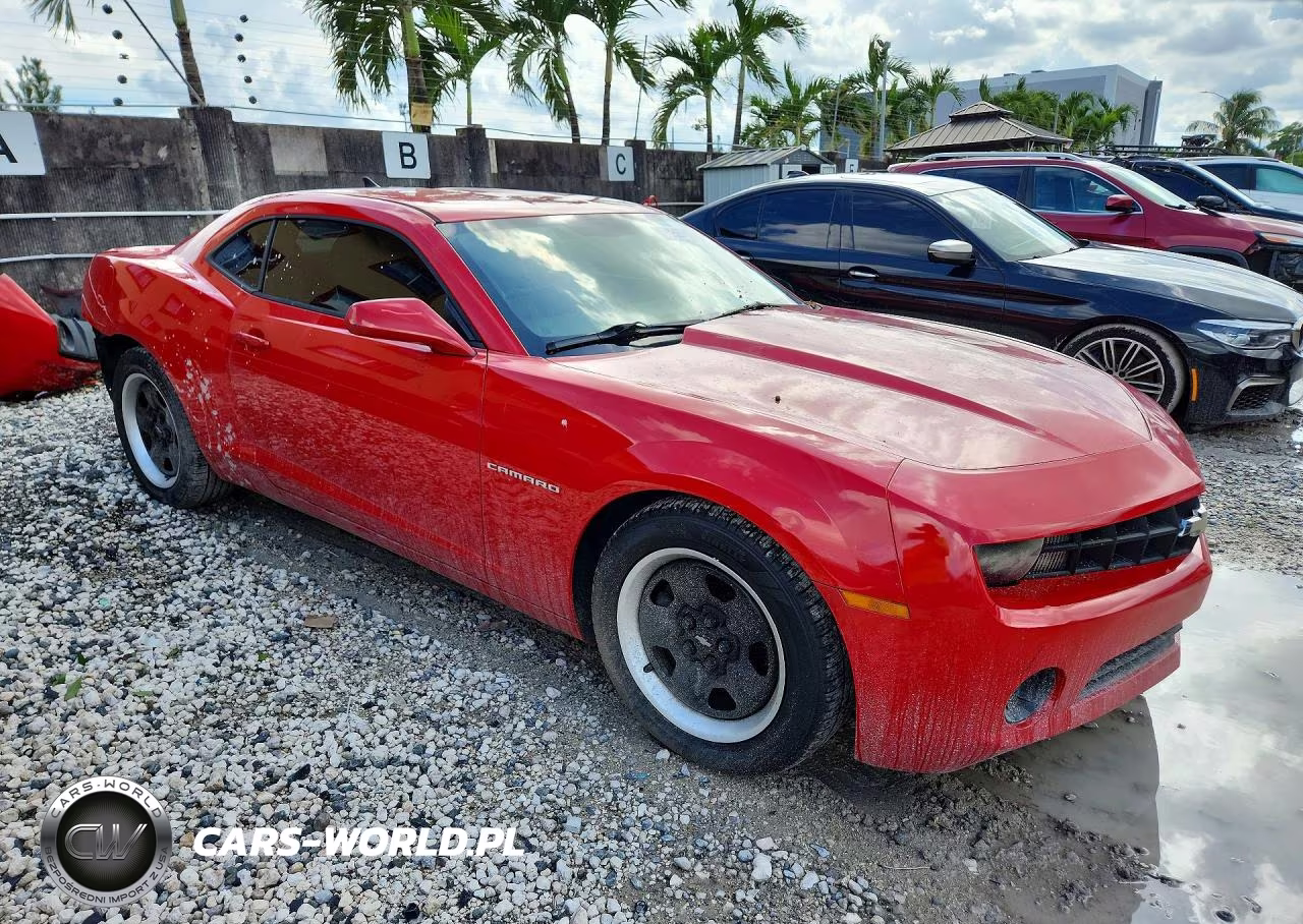 2012 Chevrolet Camaro Ls VIN:2G1FA1E32C9119669 - 4