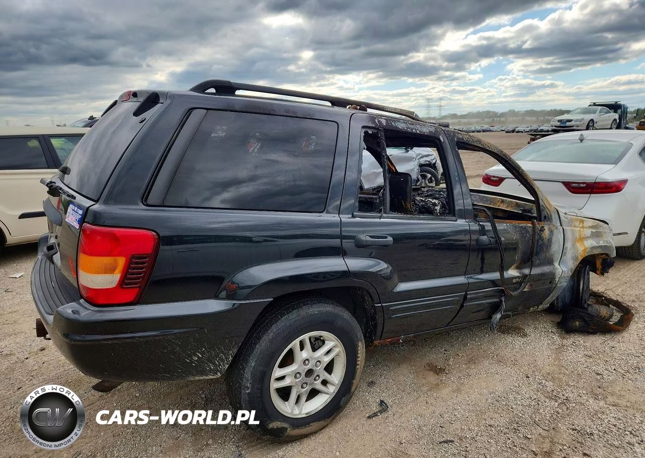 2004 Jeep Grand Cherokee Laredo VIN:1J4GW48S64C323123 - 3