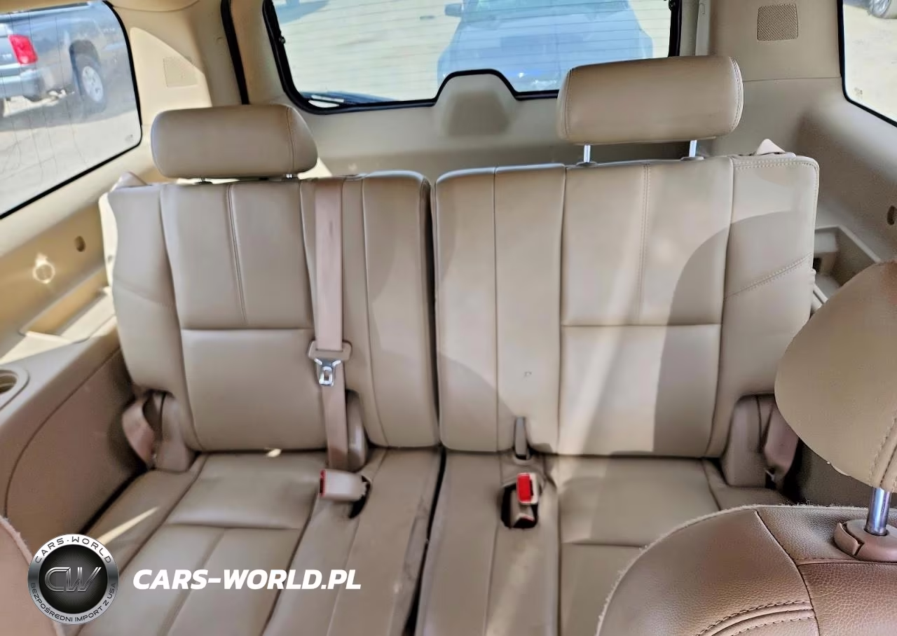 2010 Chevrolet Suburban K1500 Lt VIN:1GNUKJE37AR181056 - 10