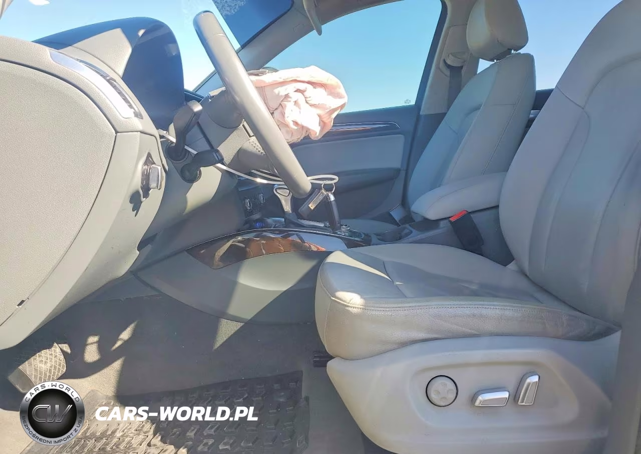 2014 Audi Q5 Premium Plus VIN:WA1LFAFP7EA044031 - 7