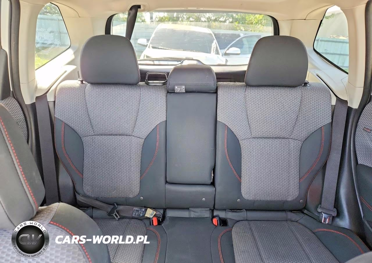 2019 Subaru Forester Sport VIN:JF2SKAPC2KH480279 - 10