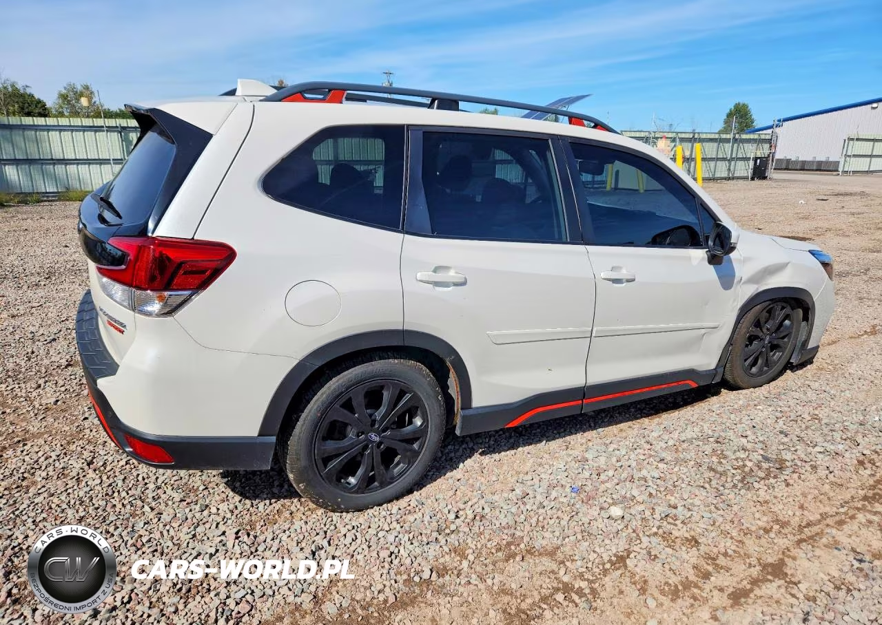 2019 Subaru Forester Sport VIN:JF2SKAPC2KH480279 - 3