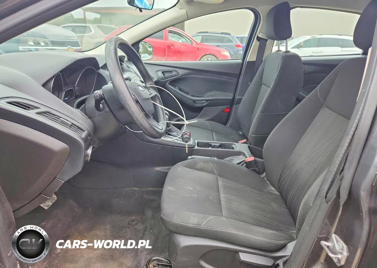 2018 Ford Focus S VIN:1FADP3E2XJL225735 - 7