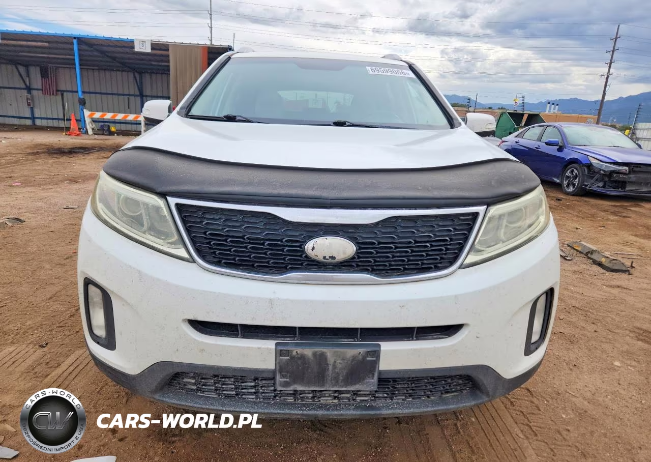 2014 Kia Sorento Lx VIN:5XYKTCA67EG530195 - 5
