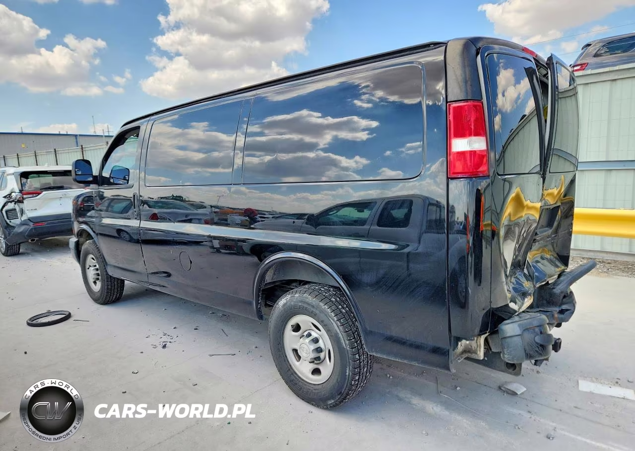 2019 Chevrolet Express G2500 Delivery Van VIN:1GCWGAFPXK1333254 - 2