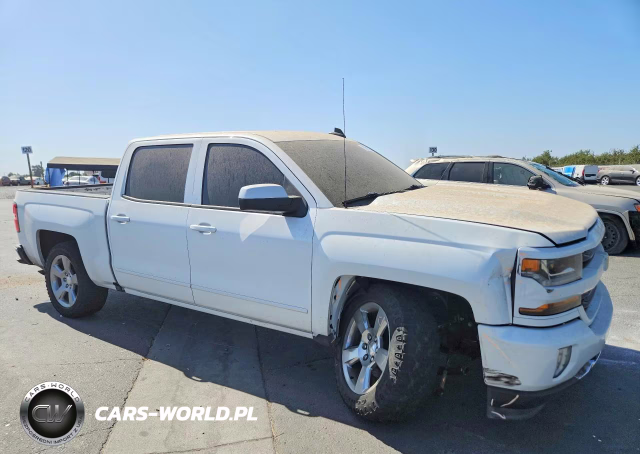 2018 Chevrolet Silverado K1500 Lt VIN:3GCUKREC3JG297829 - 4