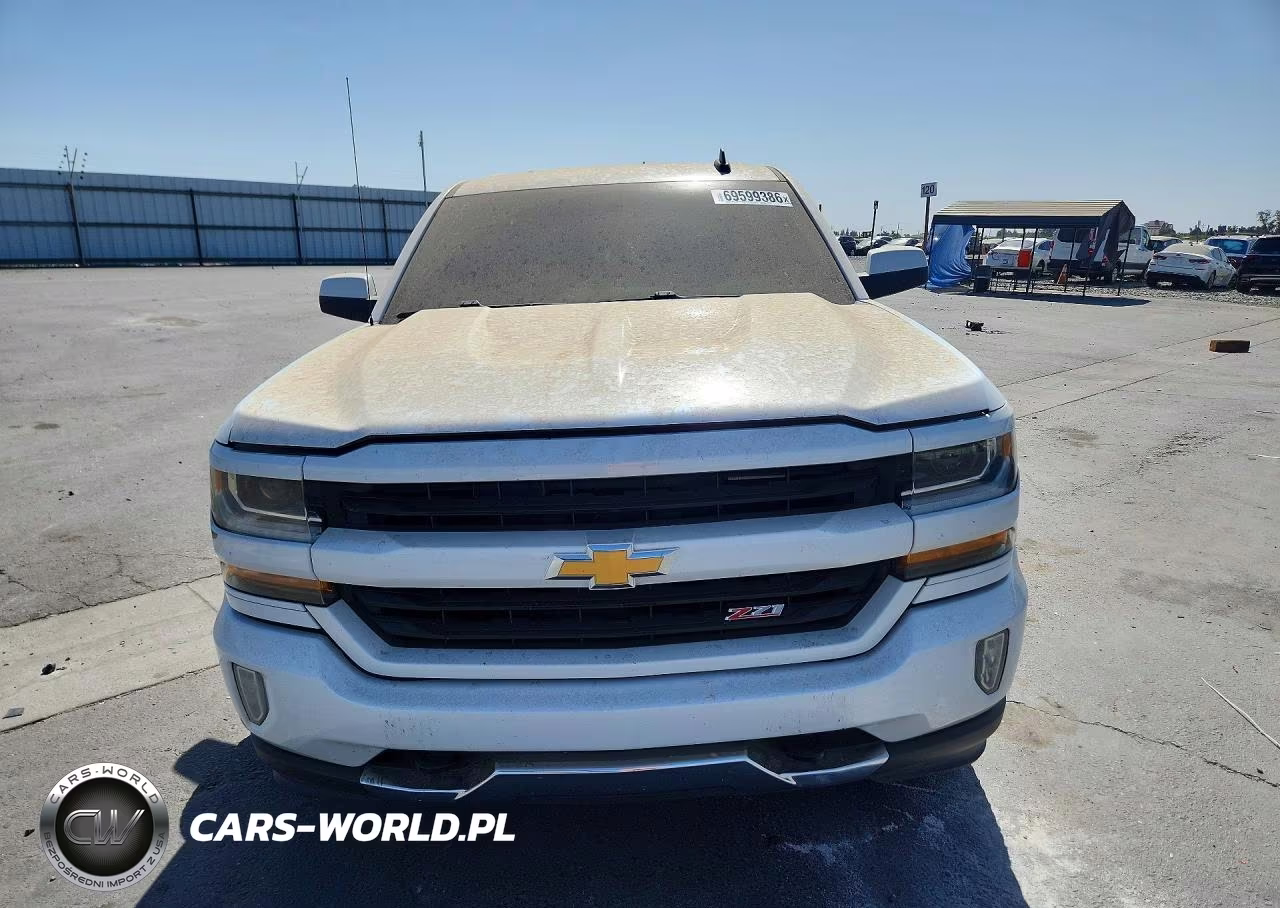 2018 Chevrolet Silverado K1500 Lt VIN:3GCUKREC3JG297829 - 5