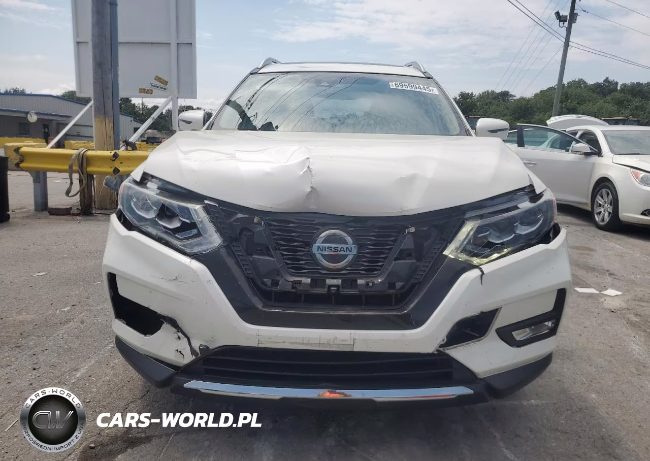 2018 Nissan Rogue S VIN:JN8AT2MV7JW308072 - 5