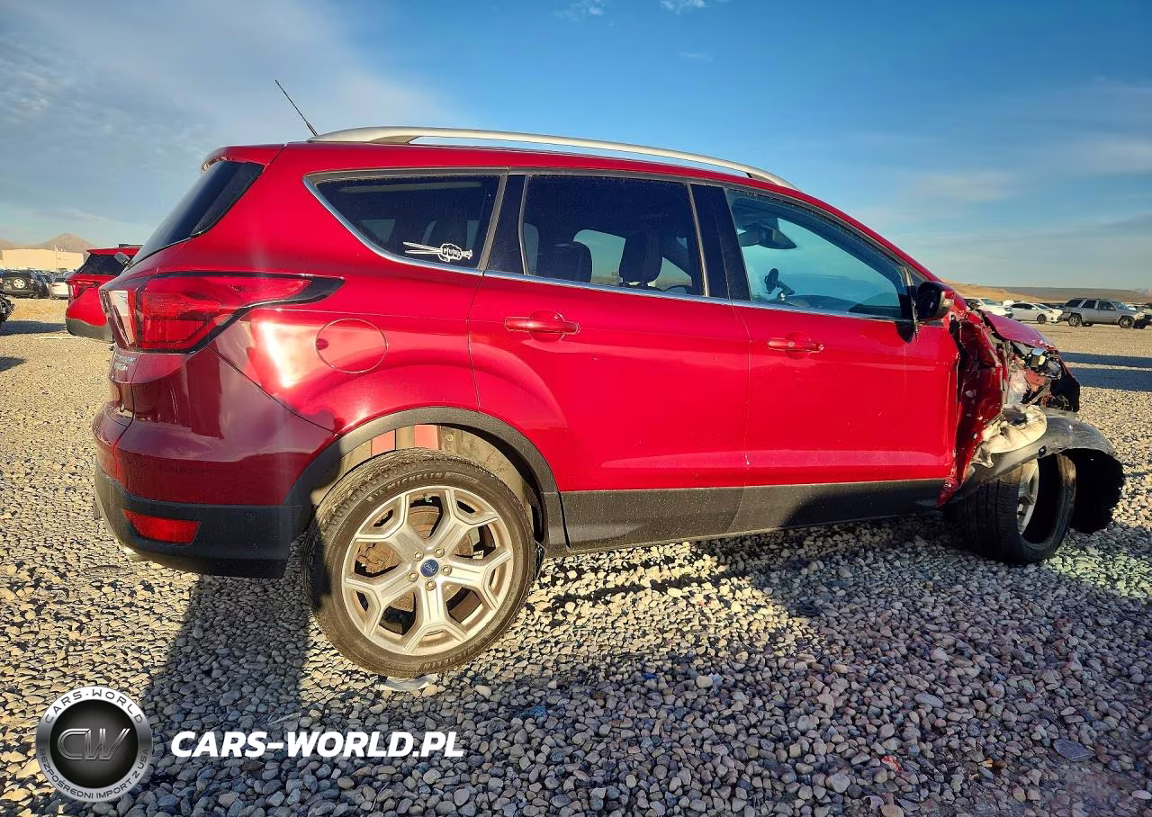 2019 Ford Escape Titanium VIN:1FMCU9J90KUB27356 - 3