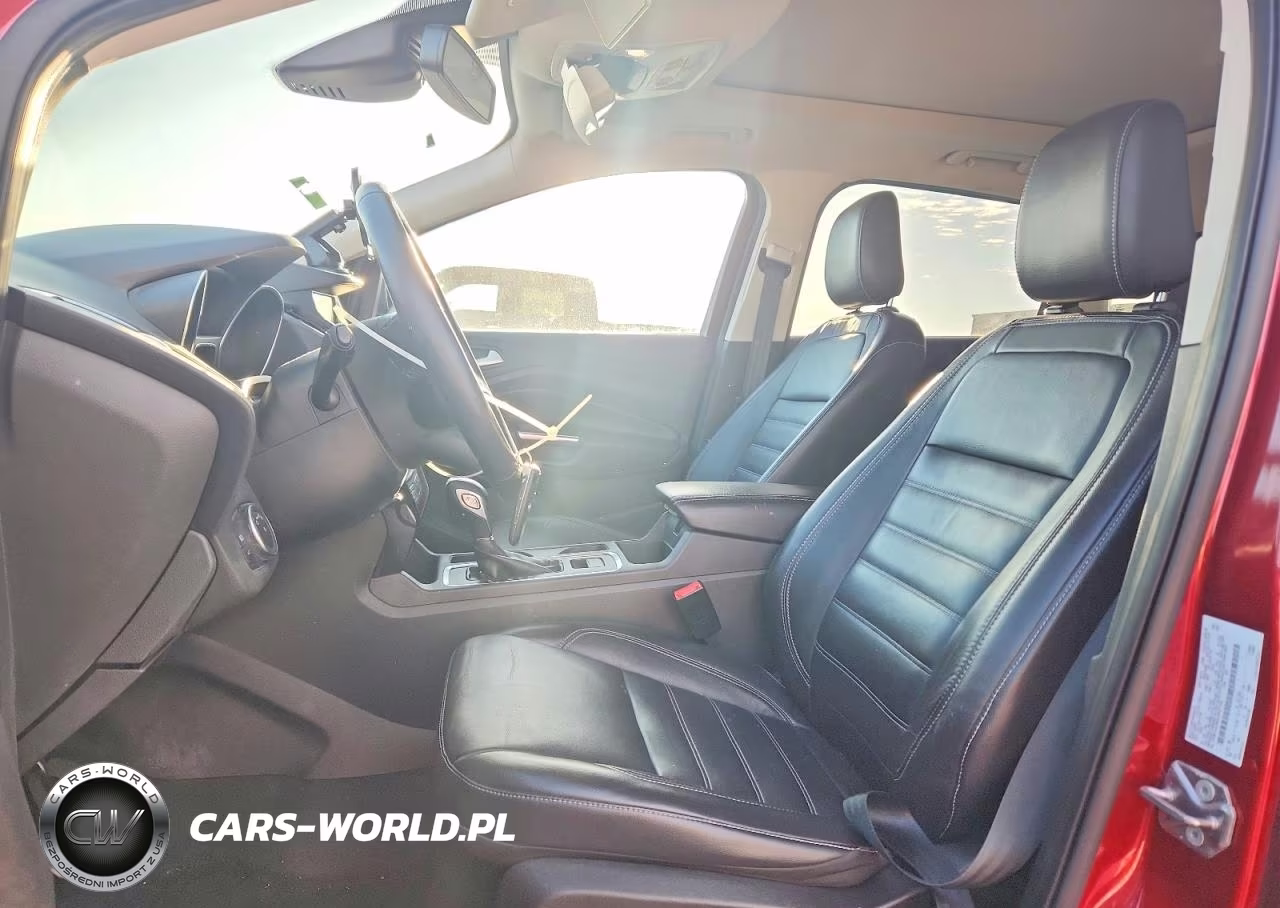 2019 Ford Escape Titanium VIN:1FMCU9J90KUB27356 - 7