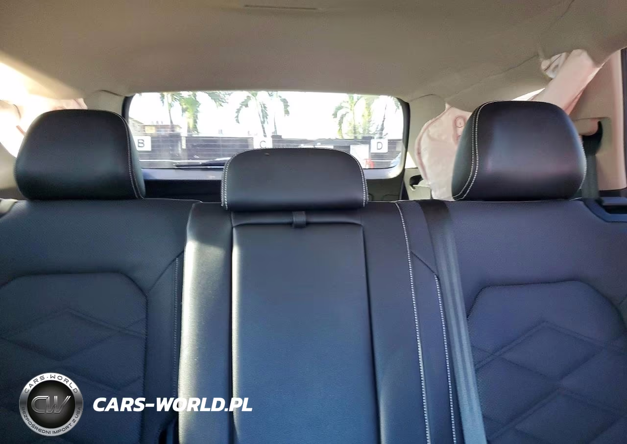 2024 Volkswagen Atlas Se VIN:1V2JR2CA8RC504235 - 10