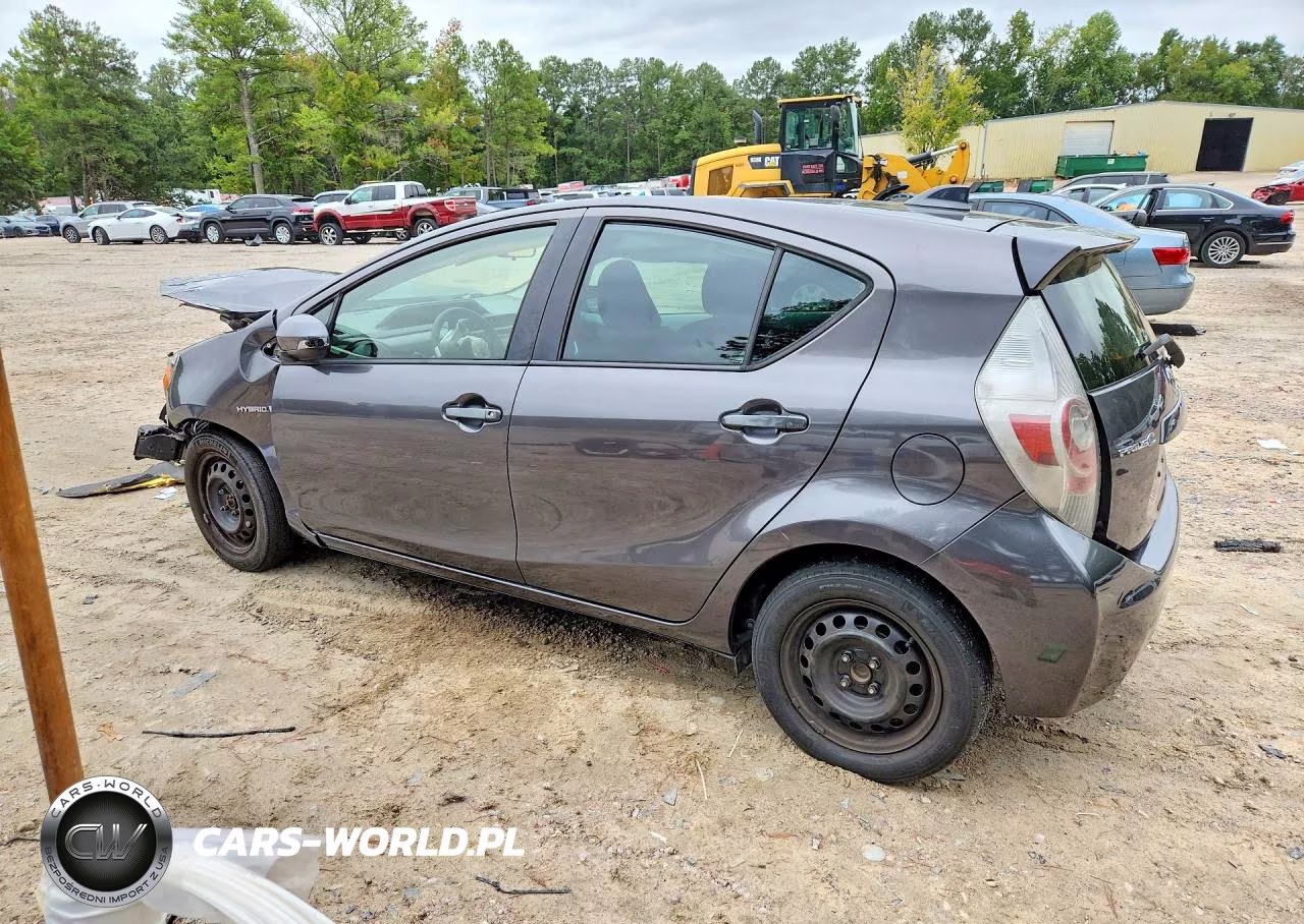 2015 Toyota Prius C Two VIN:JTDKDTB35F1109871 - 2