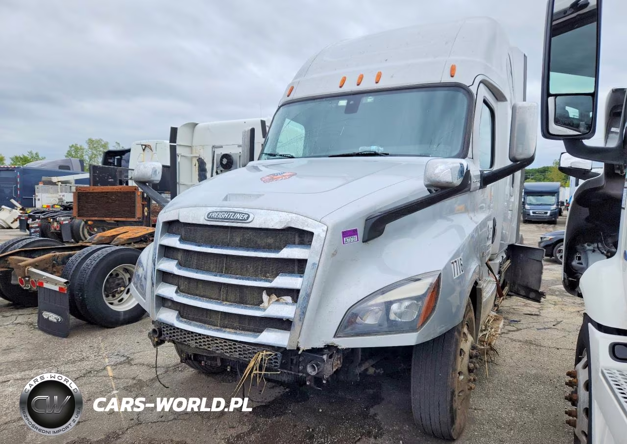 2020 Freightliner Cascadia 126 Semi Truck VIN:1FUJHHDR5LLLC7716 - 1