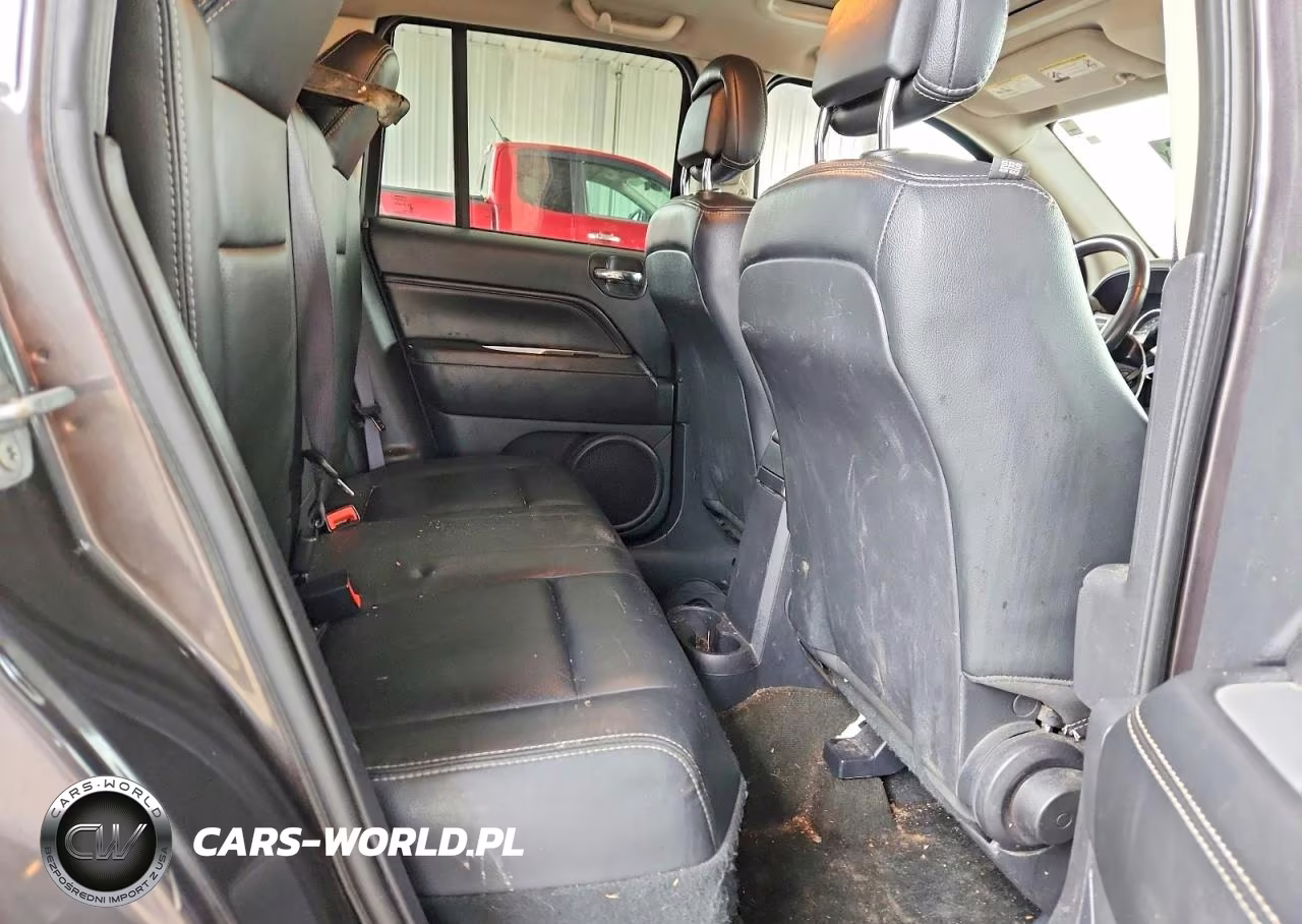 2017 Jeep Compass Latitude VIN:1C4NJDEB0HD177270 - 10