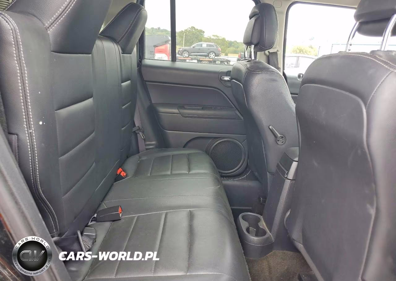 2017 Jeep Patriot Latitude VIN:1C4NJRFB0HD111944 - 11