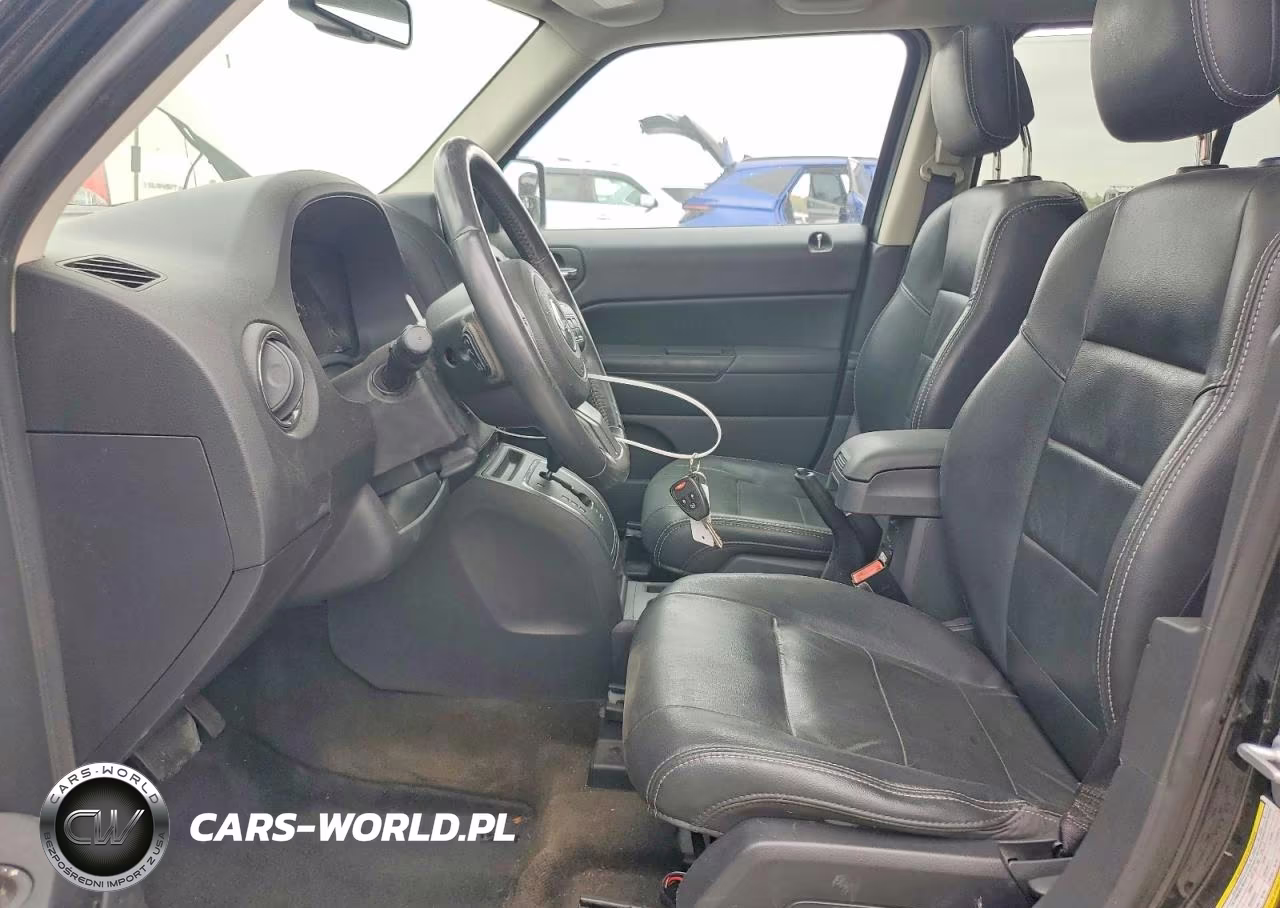2017 Jeep Patriot Latitude VIN:1C4NJRFB0HD111944 - 7