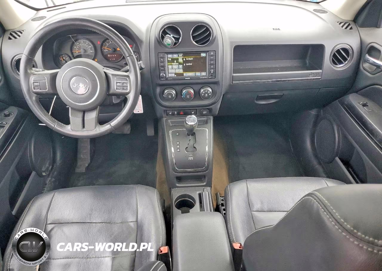 2017 Jeep Patriot Latitude VIN:1C4NJRFB0HD111944 - 8