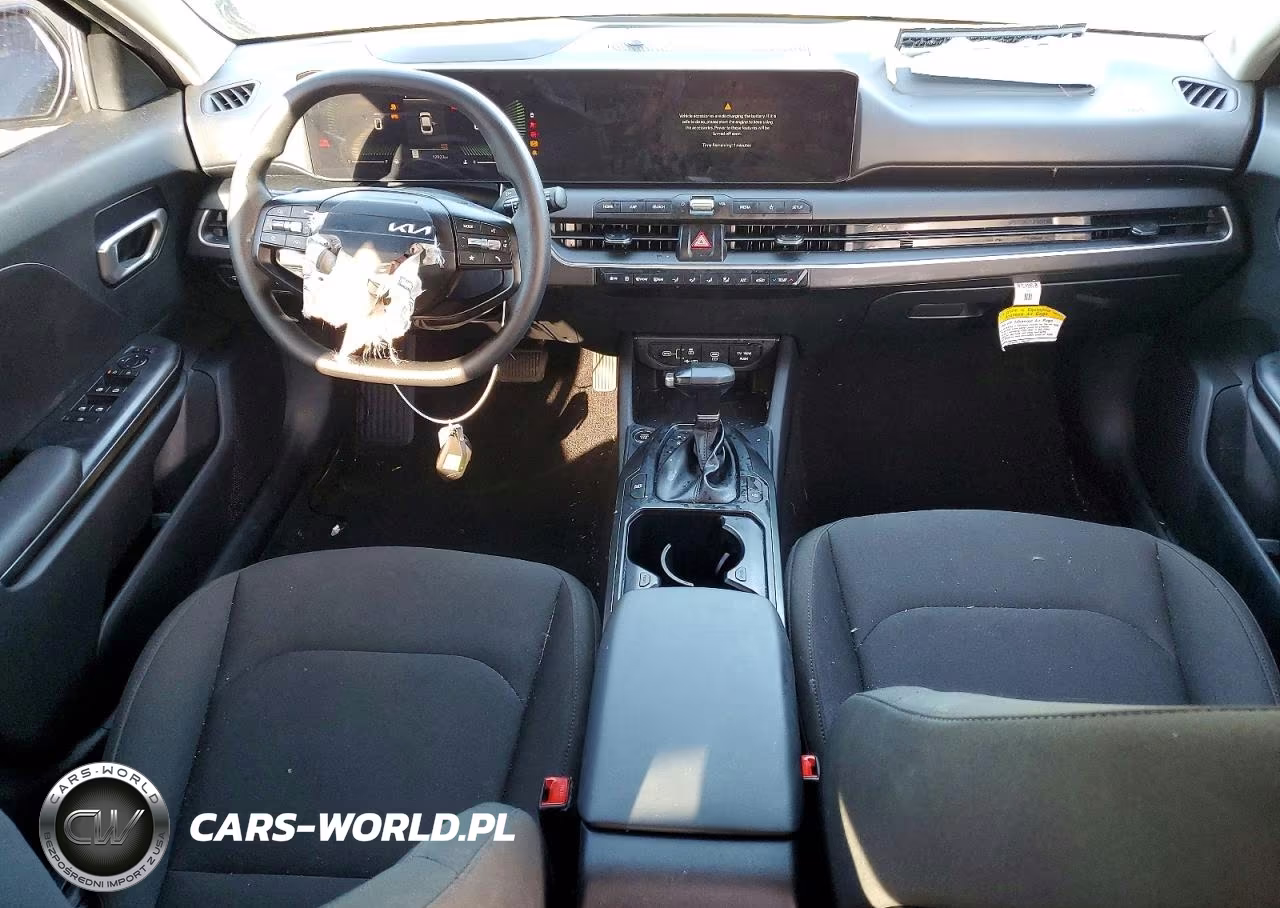 2026 Kia K4 Lx VIN:3KPFT4DE4TE263442 - 8