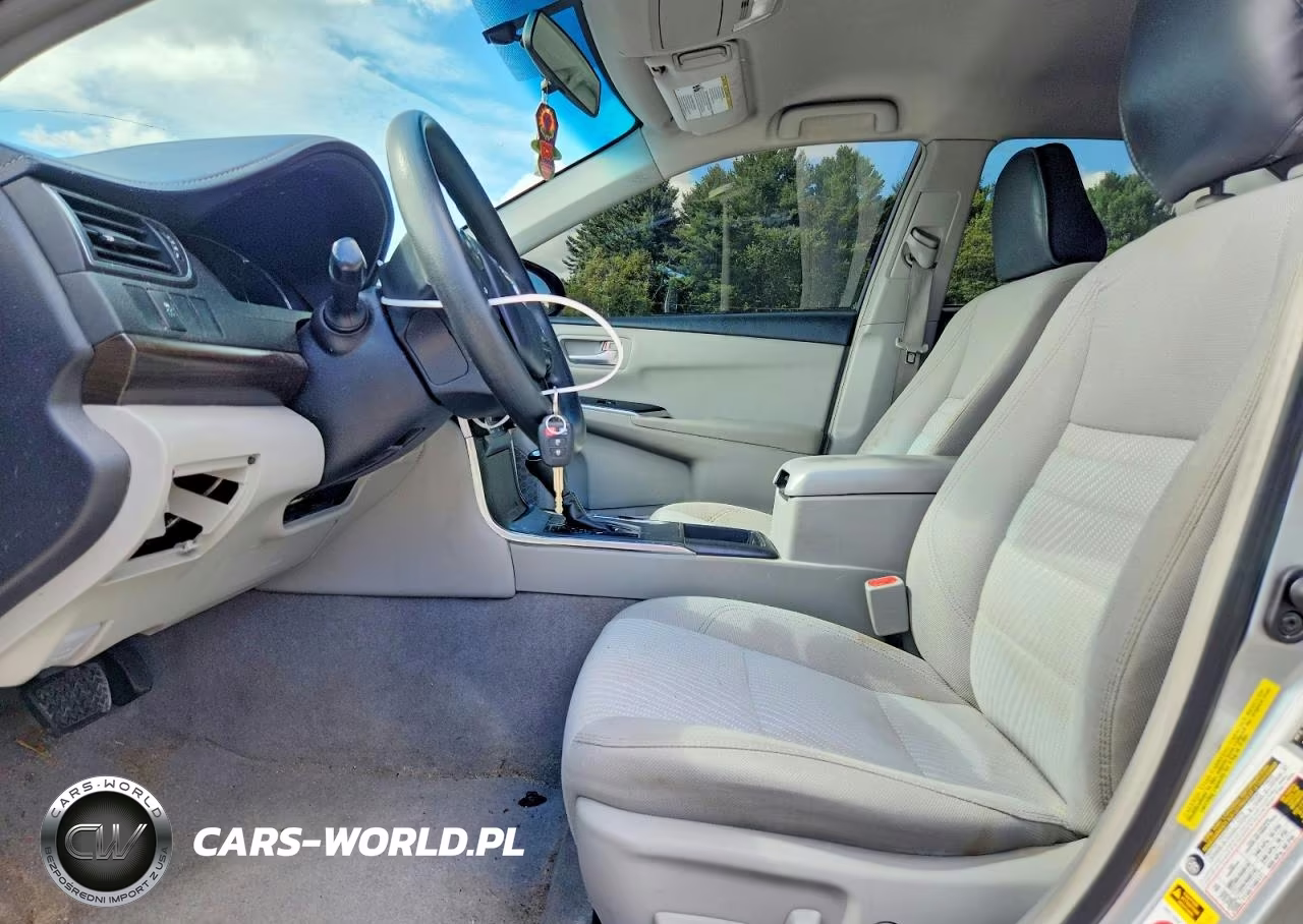 2016 Toyota Camry Le VIN:4T1BF1FK2GU163902 - 7