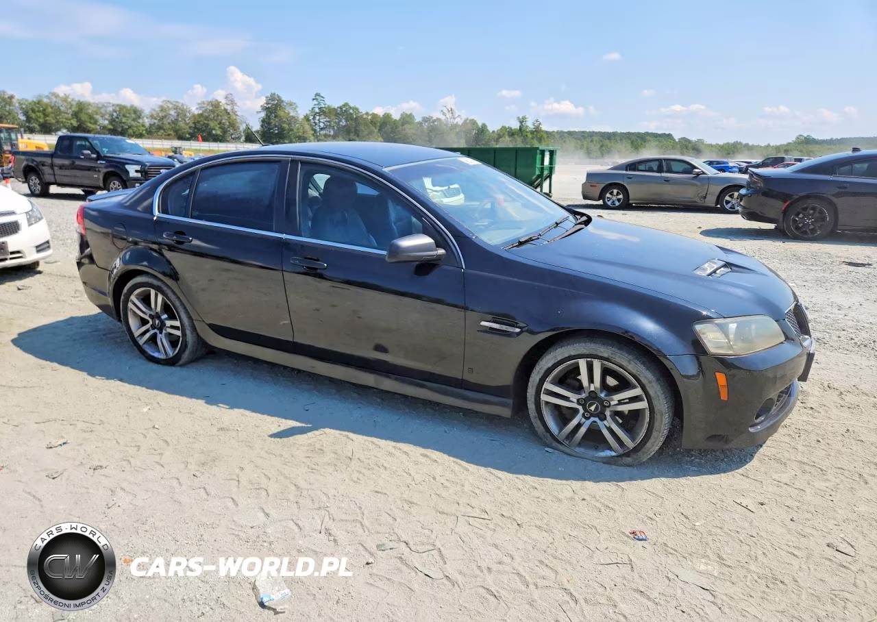 2009 Pontiac G8 VIN:6G2ER57729L158287 - 4