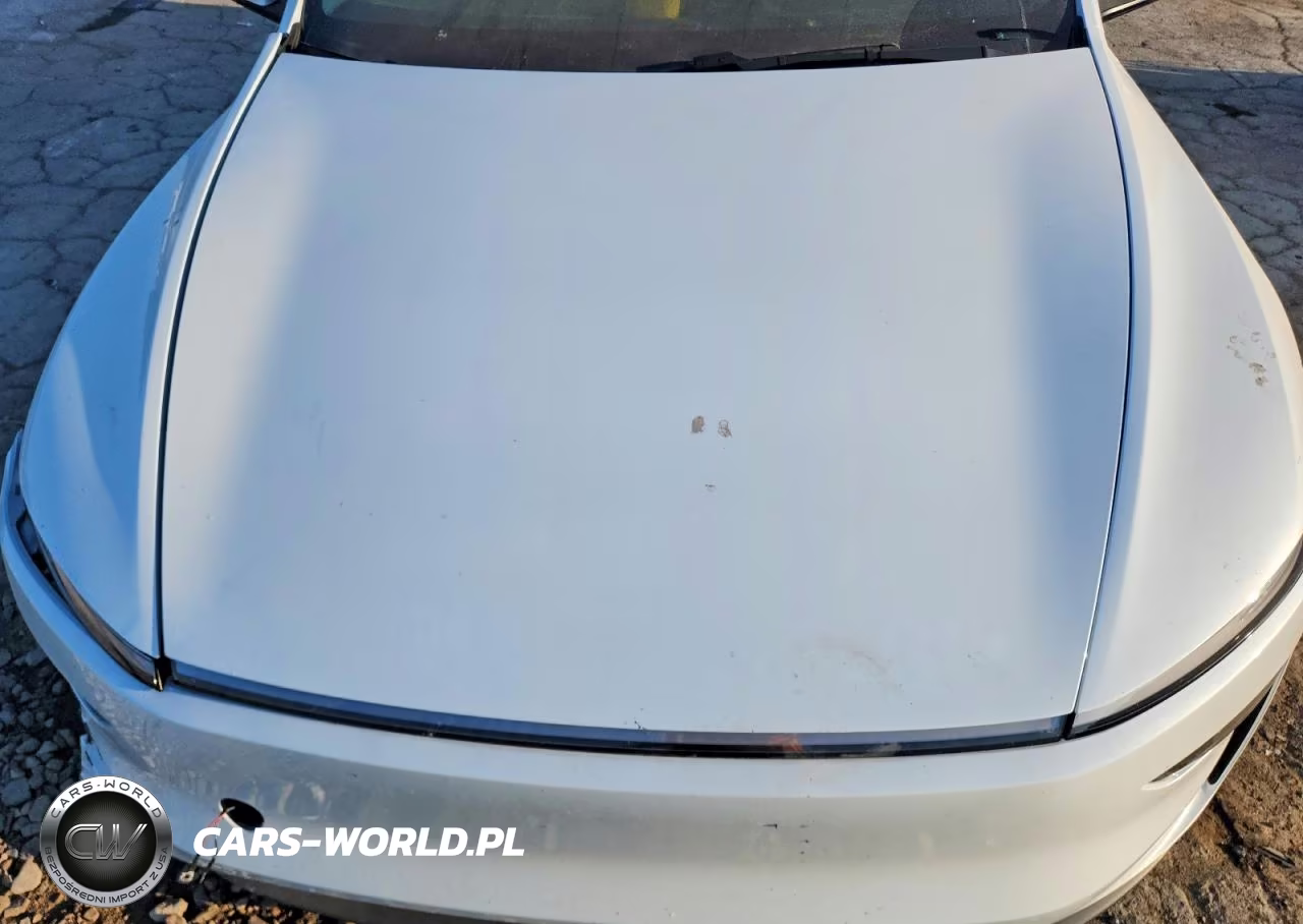 2026 Tesla Model Y VIN:7SAYGDEE9TA432747 - 12