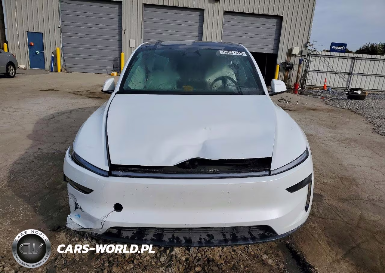 2026 Tesla Model Y VIN:7SAYGDEE9TA432747 - 5