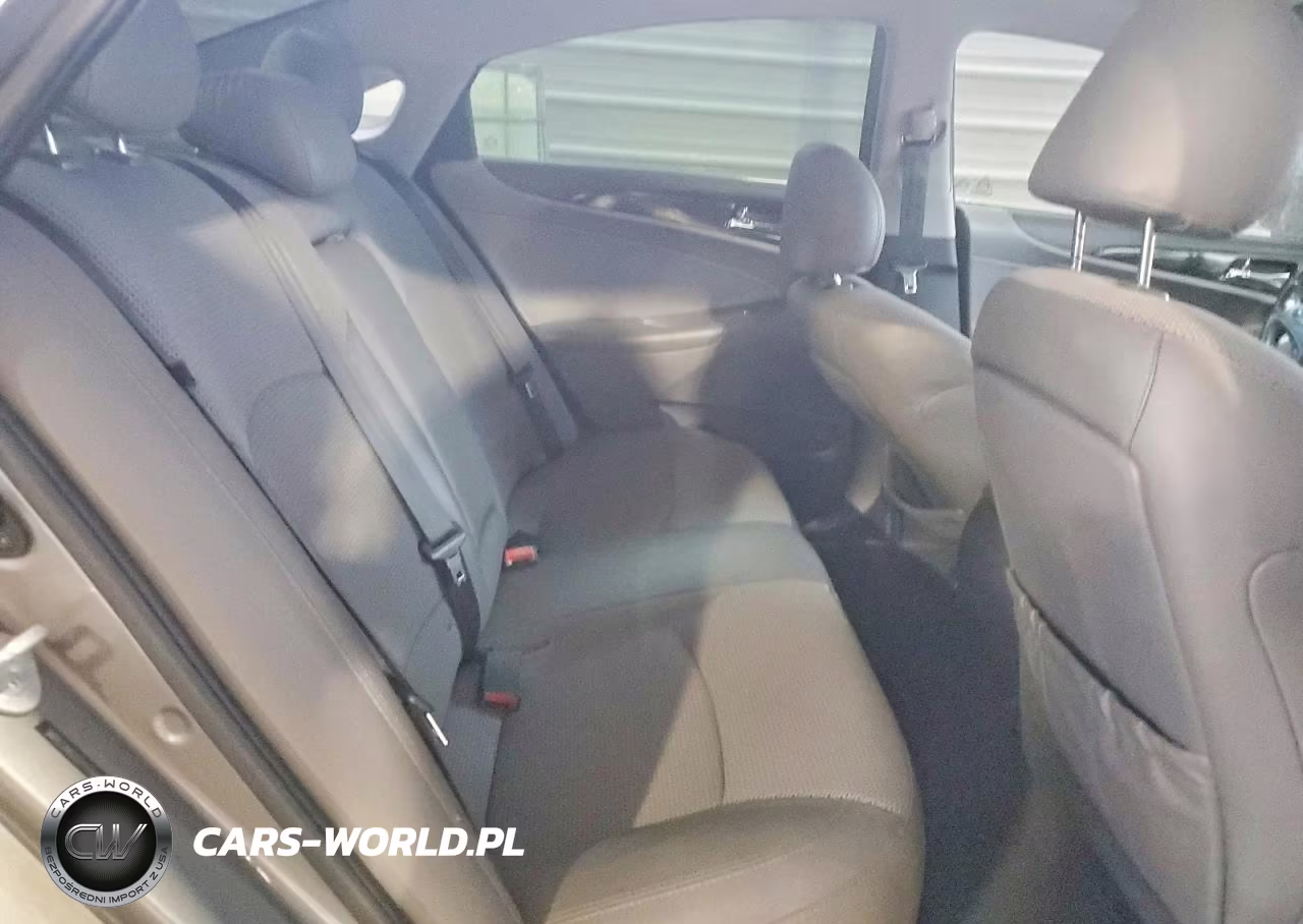 2014 Hyundai Sonata Se VIN:5NPEC4AC0EH931606 - 10