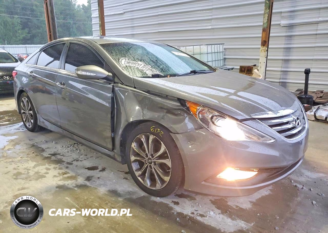 2014 Hyundai Sonata Se VIN:5NPEC4AC0EH931606 - 4