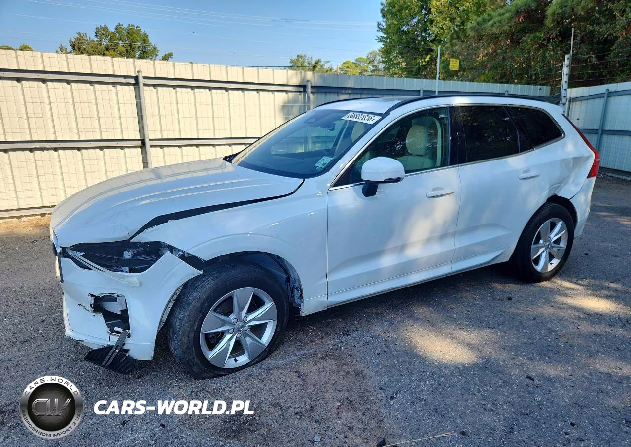 2022 Volvo Xc60 B5 Momentum VIN:YV4L12RK4N1032345 - 1