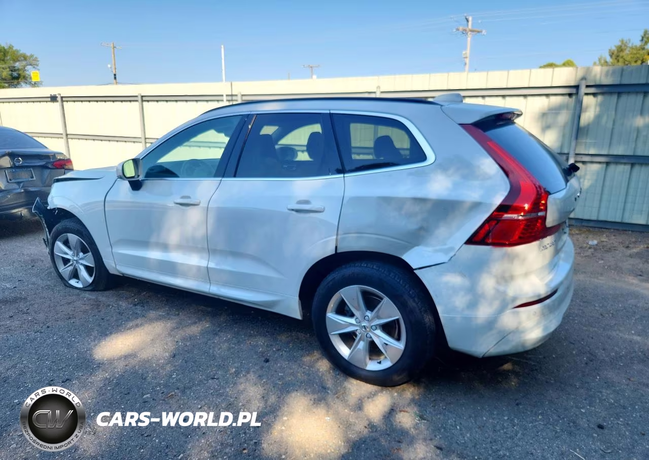2022 Volvo Xc60 B5 Momentum VIN:YV4L12RK4N1032345 - 2