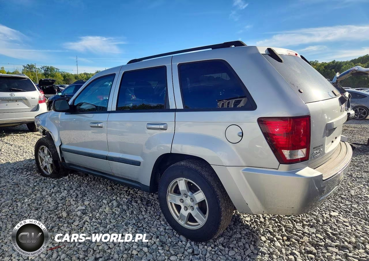 2007 Jeep Grand Cherokee Laredo VIN:1J8GR48K37C521460 - 2