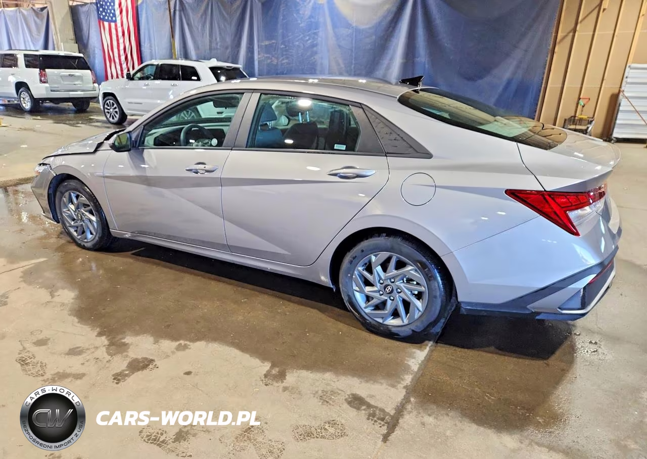 2026 Hyundai Elantra Hybrid Blue VIN:KMHLM4DJ5TU189507 - 2