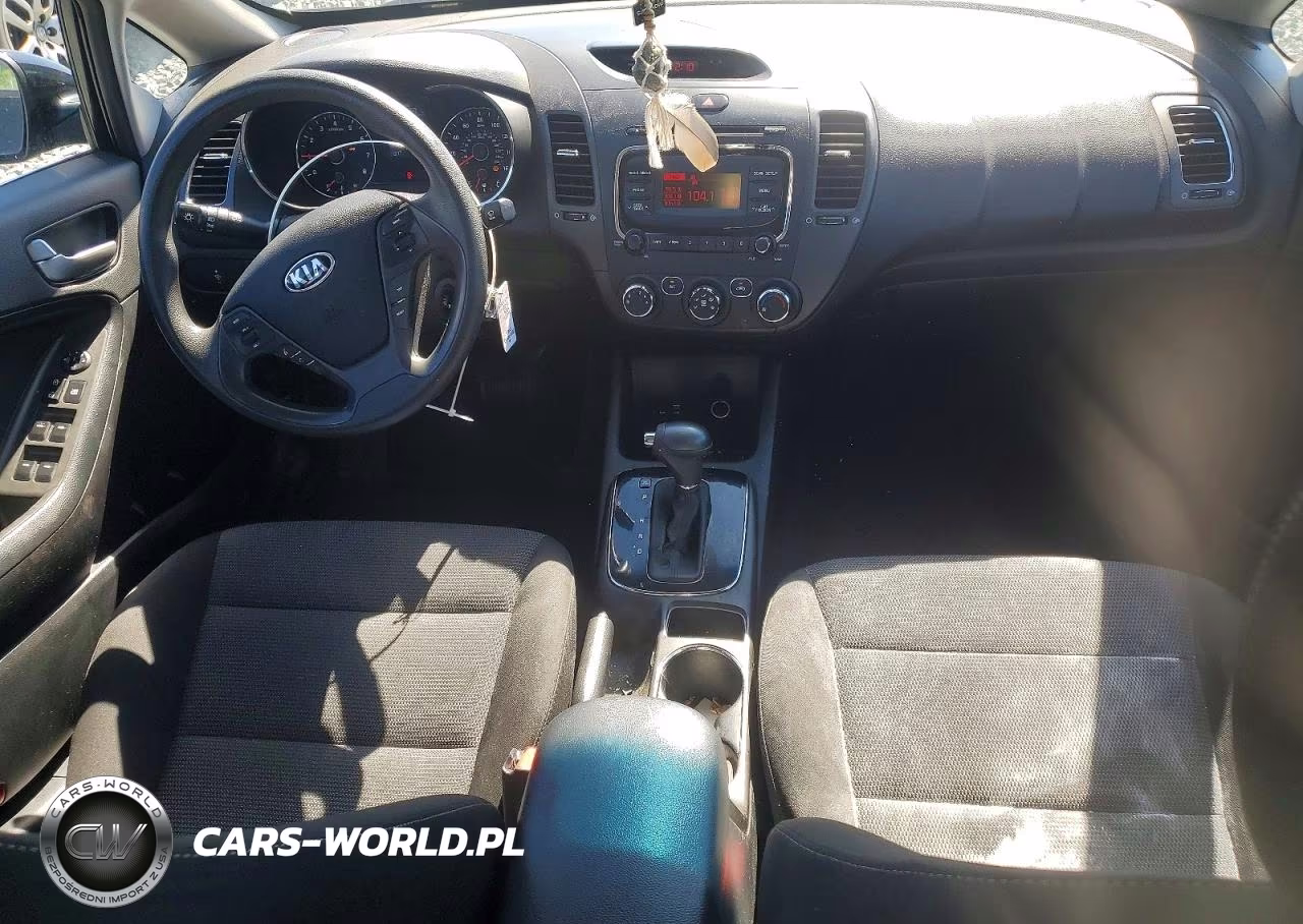 2017 Kia Forte Lx VIN:3KPFK4A71HE123185 - 8