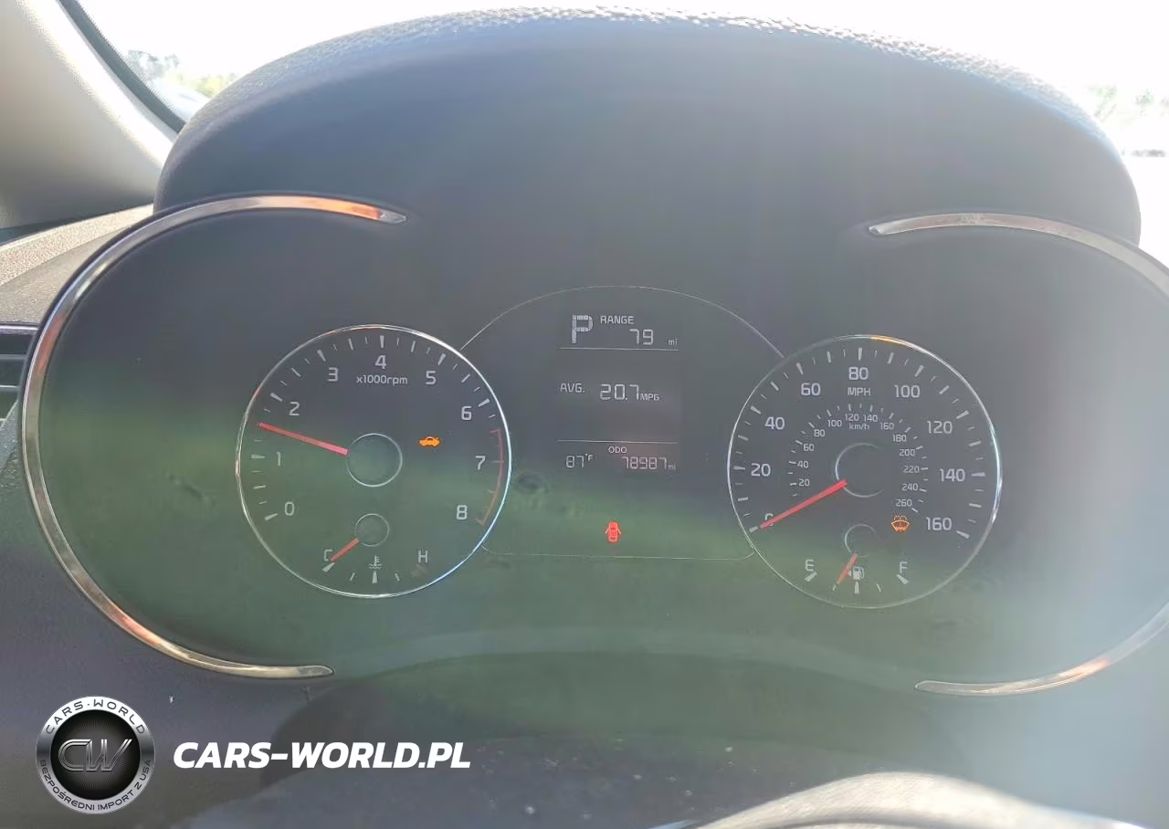 2017 Kia Forte Lx VIN:3KPFK4A71HE123185 - 9