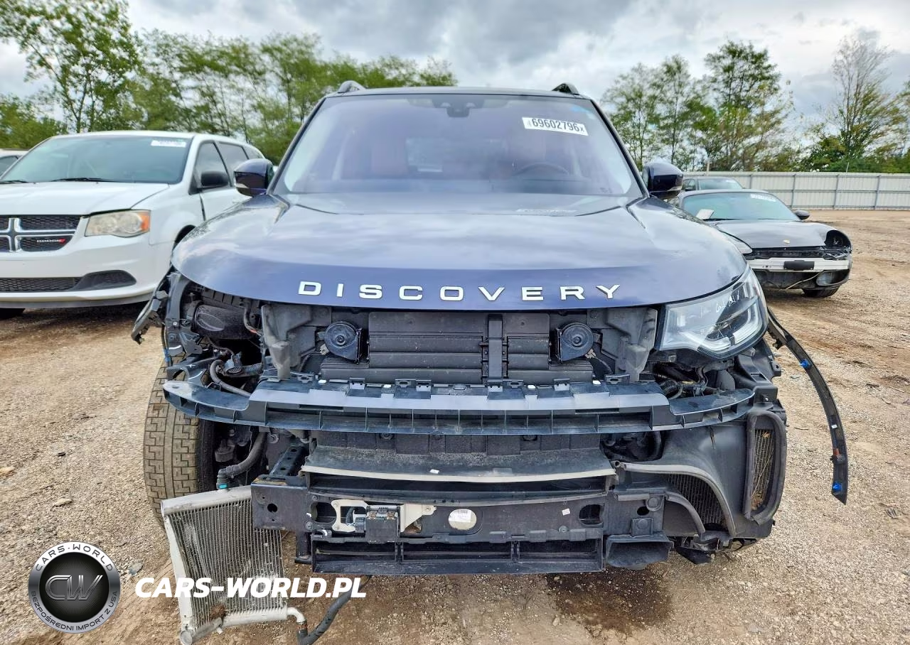 2019 Land Rover Discovery Hse Luxury VIN:SALRT2RV4KA095001 - 5