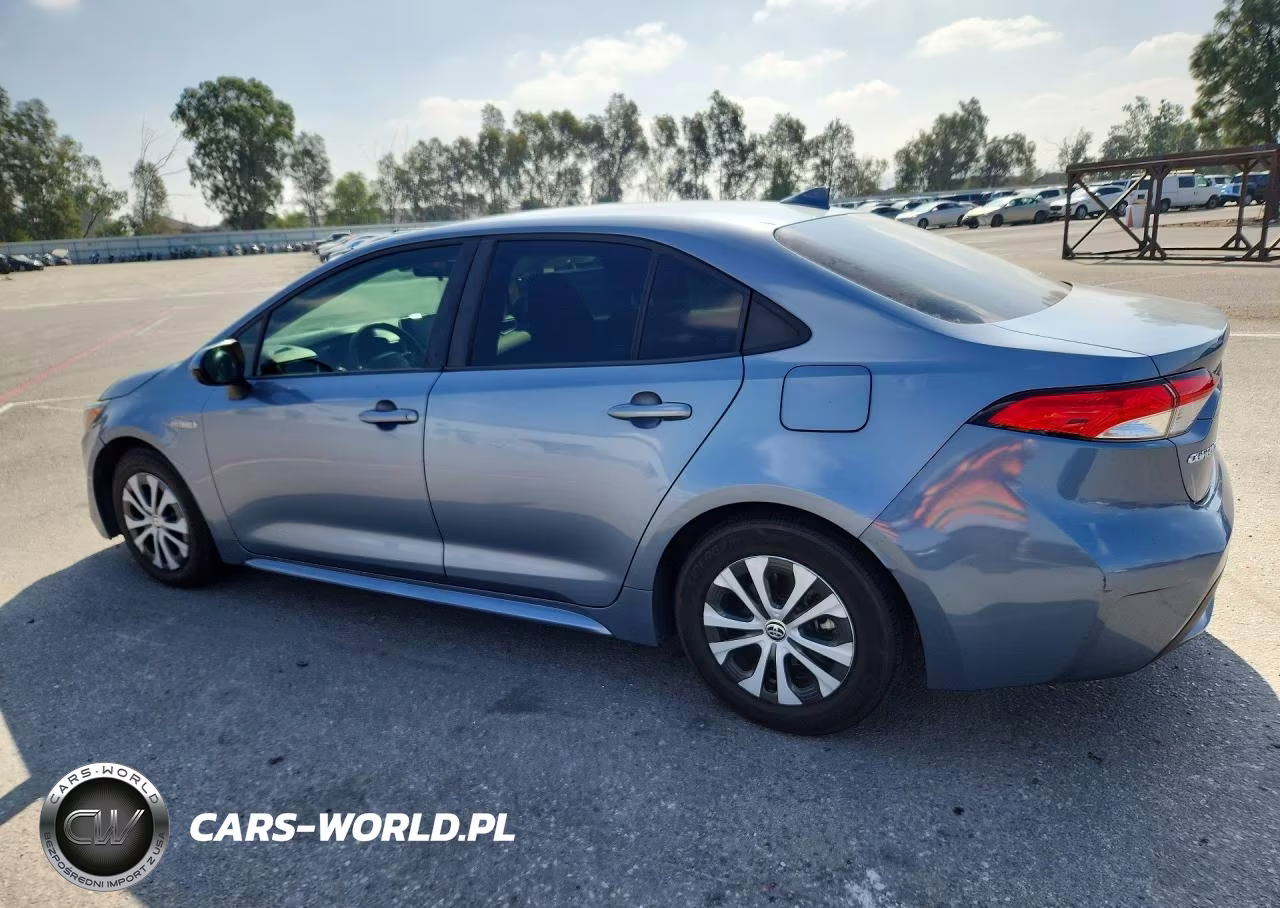 2020 Toyota Corolla Le VIN:JTDEBRBE6LJ008485 - 2