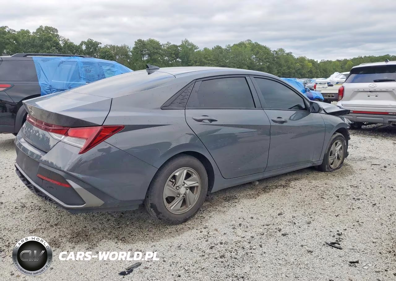 2025 Hyundai Elantra Se VIN:KMHLL4DG0SU014295 - 3